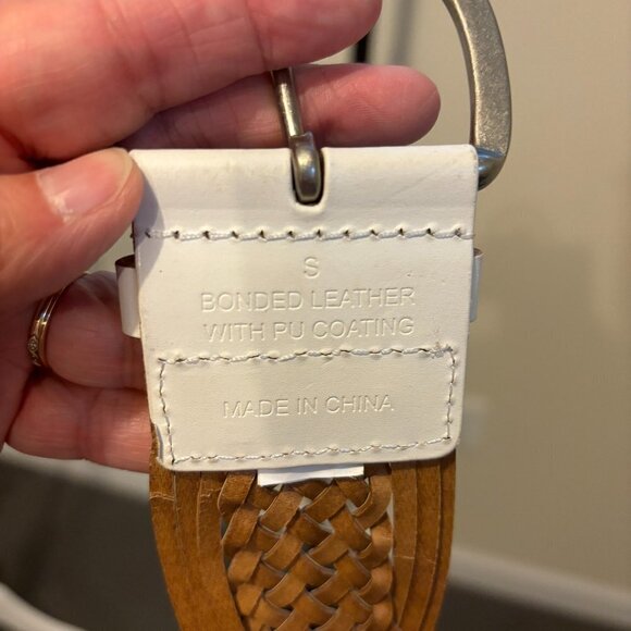 Genuine Bonded Leather White Braided Belt Silvertone Buckle - Picture 3 of 4